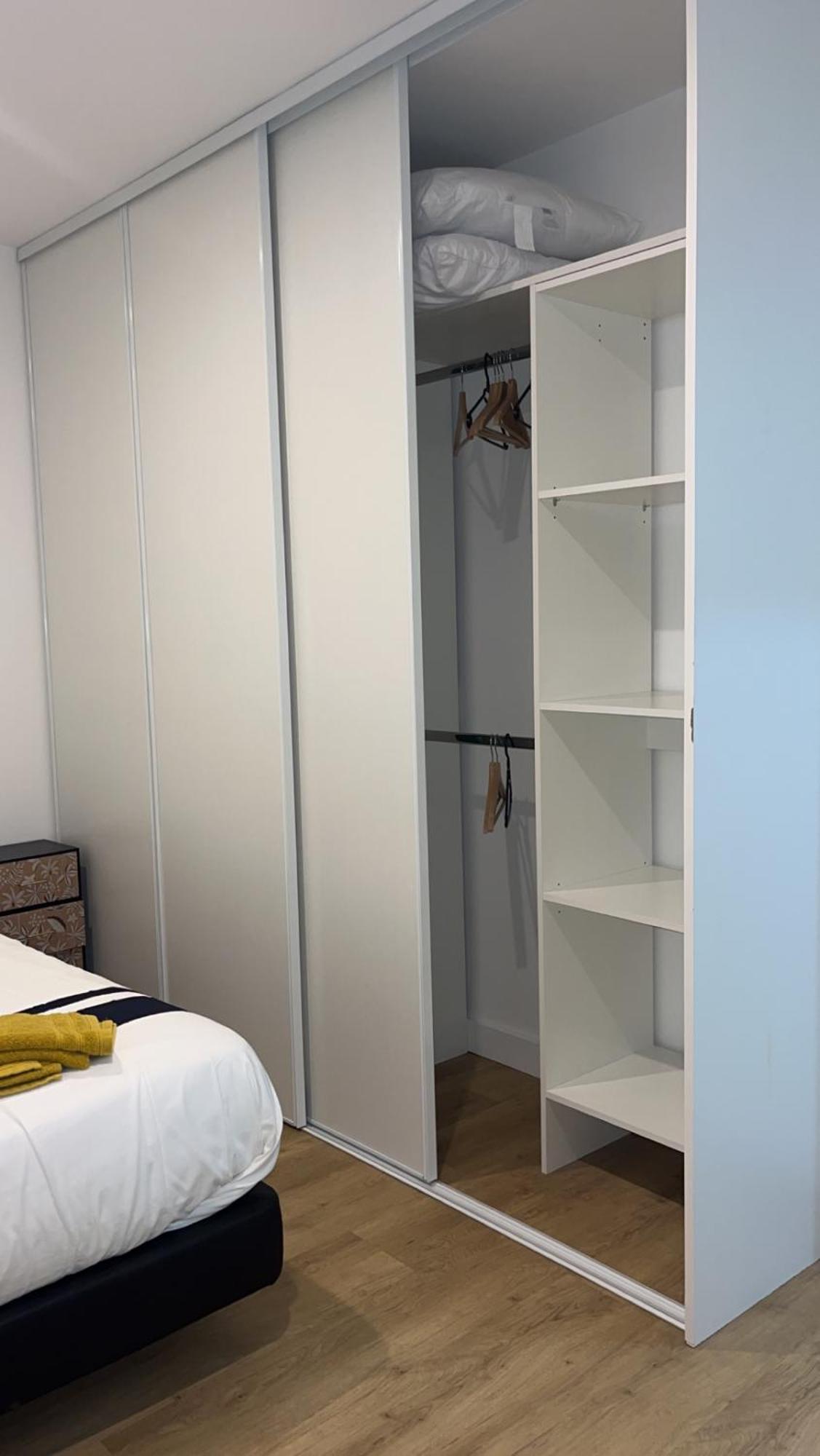 La Dream Night Apartment ปงโตล-กงโบล ภายนอก รูปภาพ