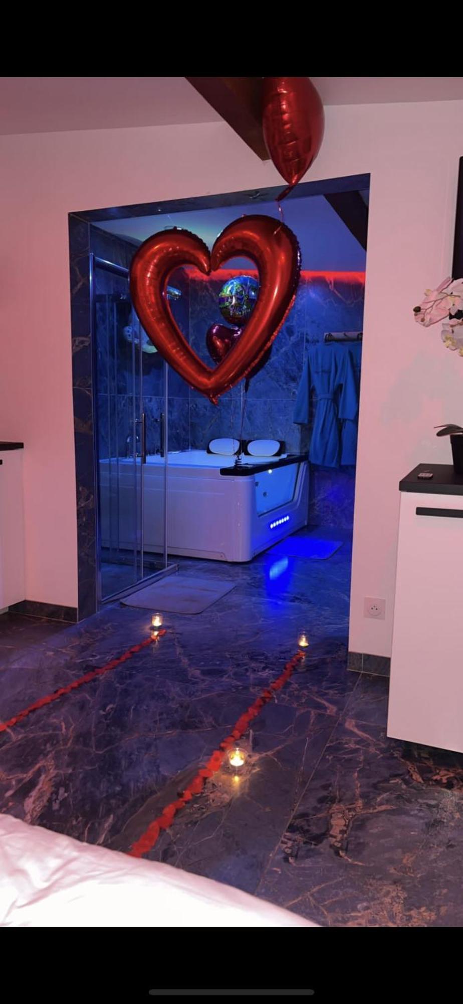 La Dream Night Apartment ปงโตล-กงโบล ภายนอก รูปภาพ